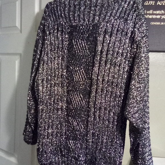 Sweater - Picture 2 of 3